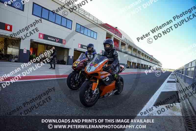 cadwell no limits trackday;cadwell park;cadwell park photographs;cadwell trackday photographs;enduro digital images;event digital images;eventdigitalimages;navarra;no limits trackdays;peter wileman photography;racing digital images;trackday digital images;trackday photos